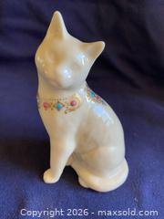 MaxSold Auction: VTG Lenox China Jewels Cat Fugurine - Thousand Oaks (California, USA) PARTNER MANAGED Estate Sale Online Auction - Camino Roberto