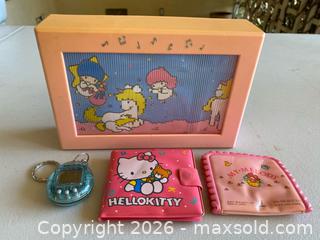 MaxSold Auction: VTG Little Twin Stars Sanrio Music Box - Hello Kitty Wallets - Thousand Oaks (California, USA) PARTNER MANAGED Estate Sale Online Auction - Camino Roberto