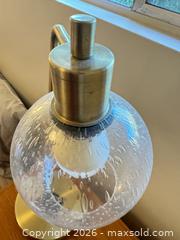 MaxSold Auction: Wireless Charging Lamp  - Thousand Oaks (California, USA) PARTNER MANAGED Estate Sale Online Auction - Camino Roberto