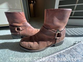 MaxSold Auction: Woman’s Shoes Size 7.5 - Thousand Oaks (California, USA) PARTNER MANAGED Estate Sale Online Auction - Camino Roberto