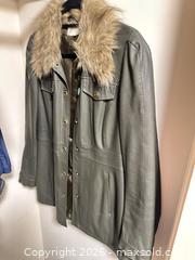 MaxSold Auction: Women's and Unisex Coat Closet  - Thousand Oaks (California, USA) PARTNER MANAGED Estate Sale Online Auction - Camino Roberto