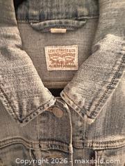 MaxSold Auction: Women’s Clothing  - Thousand Oaks (California, USA) PARTNER MANAGED Estate Sale Online Auction - Camino Roberto