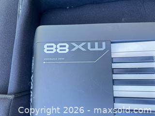 MaxSold Auction: Yamaha MX88 Keyboard Pedal and Case  - Thousand Oaks (California, USA) PARTNER MANAGED Estate Sale Online Auction - Camino Roberto