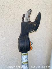 MaxSold Auction: Yard Tools - Thousand Oaks (California, USA) PARTNER MANAGED Estate Sale Online Auction - Camino Roberto