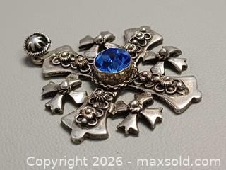 MaxSold Auction: Vintage 950 Silver Jerusalem Cross Pendant  - Toronto (Ontario, Canada) PARTNER MANAGED Reseller Online Auction - Queen Street West
