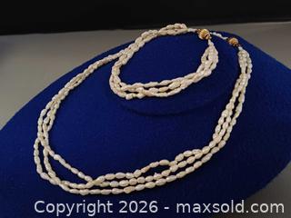 MaxSold Auction: Vintage Fresh Water Pearl Beads Necklace & Bracelet Set with 14K Gold Clasp - Toronto (Ontario, Canada) PARTNER MANAGED Reseller Online Auction - Queen Street West