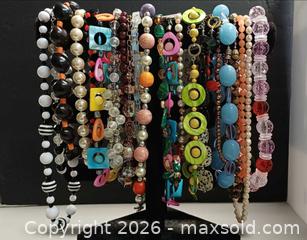 MaxSold Auction: Vintage Glass & Lucite Beaded Necklaces Lot  - Toronto (Ontario, Canada) PARTNER MANAGED Reseller Online Auction - Queen Street West