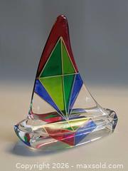 MaxSold Auction: Vintage Italian Murano Art Glass Sailboat Sculpture / original sticker  - Toronto (Ontario, Canada) PARTNER MANAGED Reseller Online Auction - Queen Street West