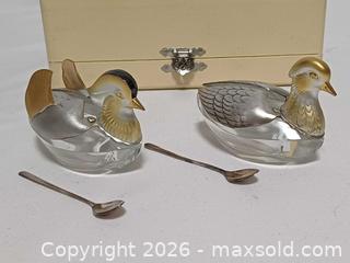 MaxSold Auction: Vintage Japanese Wako Ginza Silver Metal & Glass Mandarin Ducks Open Salts - Toronto (Ontario, Canada) PARTNER MANAGED Reseller Online Auction - Queen Street West