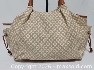 MaxSold Auction: Vintage Kate Spade NY Classic Spade Stevie Diaper Bag - Toronto (Ontario, Canada) PARTNER MANAGED Reseller Online Auction - Queen Street West