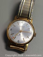MaxSold Auction: Vintage Lamar Gold Plated Deluxe Antimagnetic Wrist Watch Working  - Toronto (Ontario, Canada) PARTNER MANAGED Reseller Online Auction - Queen Street West
