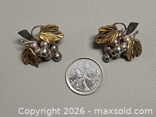 MaxSold Auction: Vintage Mexico Taxco 925 Silver & Brass Grapes Cluster Earrings  - Toronto (Ontario, Canada) PARTNER MANAGED Reseller Online Auction - Queen Street West