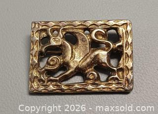 MaxSold Auction: Vintage MMA Metropolitan Museum of Art Gold Tone Avar Winged Horse Pegasus Brooch - Toronto (Ontario, Canada) PARTNER MANAGED Reseller Online Auction - Queen Street West
