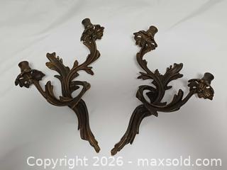 MaxSold Auction: Vintage Rococo Style Leaf Motif Brass Wall Sconces Made In Italy - Toronto (Ontario, Canada) PARTNER MANAGED Reseller Online Auction - Queen Street West