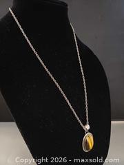 MaxSold Auction: Vintage Sterling Silver & Tiger's Eye Pendant Necklace  - Toronto (Ontario, Canada) PARTNER MANAGED Reseller Online Auction - Queen Street West