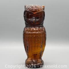 MaxSold Auction: Amber Glass Figural Owl Decanter with Cork Stopper - Ottawa (Ontario, Canada) SELLER MANAGED Downsizing Online Auction - Valley Stream Drive (CONDO)