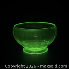 MaxSold Auction: Footed Uranium Glass Bowl, Fluorescent Green, Moldged Ribbed Interior - Ottawa (Ontario, Canada) SELLER MANAGED Downsizing Online Auction - Valley Stream Drive (CONDO)