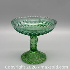 MaxSold Auction: Vintage Jeannette Windsor Green Colored Glass Pedestal Dish Compote Bowl 6" - Ottawa (Ontario, Canada) SELLER MANAGED Downsizing Online Auction - Valley Stream Drive (CONDO)
