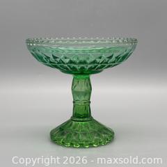 MaxSold Auction: Vintage Jeannette Windsor Green Colored Glass Pedestal Dish Compote Bowl 6" - Ottawa (Ontario, Canada) SELLER MANAGED Downsizing Online Auction - Valley Stream Drive (CONDO)