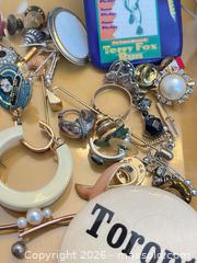 MaxSold Auction: Various Jewelry Lot - Oakville (Ontario, Canada) PARTNER MANAGED Estate Sale Online Auction -  Timber Lane