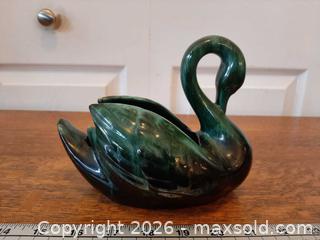 MaxSold Auction: Blue Mountain Pottery swan planter - London (Ontario, Canada) PARTNER MANAGED Downsizing Online Auction - Seymour Crescent