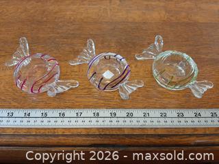 MaxSold Auction: Set of three PartyLite Jollyville glass tea light candle holders - London (Ontario, Canada) PARTNER MANAGED Downsizing Online Auction - Seymour Crescent