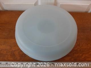 MaxSold Auction: Tupperware Serving Center Set - London (Ontario, Canada) PARTNER MANAGED Downsizing Online Auction - Seymour Crescent