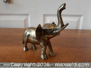 MaxSold Auction: Vintage solid brass elephant figurine - London (Ontario, Canada) PARTNER MANAGED Downsizing Online Auction - Seymour Crescent