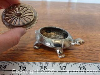 MaxSold Auction: Vintage turtle-shaped trinket box with lid - London (Ontario, Canada) PARTNER MANAGED Downsizing Online Auction - Seymour Crescent