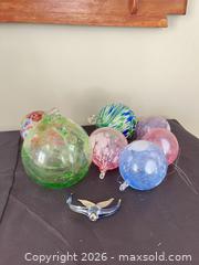 MaxSold Auction: Assorted Hand-Blown Glass Ornaments, Lot of 7 - Greater Sudbury (Ontario, Canada) PARTNER MANAGED Estate Sale Online Auction -  Pebble Hill Place