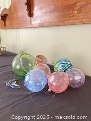 MaxSold Auction: Assorted Hand-Blown Glass Ornaments, Lot of 7 - Greater Sudbury (Ontario, Canada) PARTNER MANAGED Estate Sale Online Auction -  Pebble Hill Place