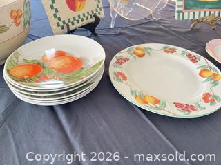 MaxSold Auction: Ceramic & Glass Peach Floral Plates, Chargers, Bowls & Tiles - Greater Sudbury (Ontario, Canada) PARTNER MANAGED Estate Sale Online Auction -  Pebble Hill Place