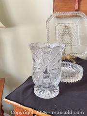 MaxSold Auction: Glass and Crystal Lot - 19 pieces  - Greater Sudbury (Ontario, Canada) PARTNER MANAGED Estate Sale Online Auction -  Pebble Hill Place