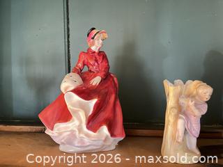 MaxSold Auction: Mixed Lot: Royal Doulton Porcelain Figurines & other, Glass Pitcher & Candle Holders - Greater Sudbury (Ontario, Canada) PARTNER MANAGED Estate Sale Online Auction -  Pebble Hill Place