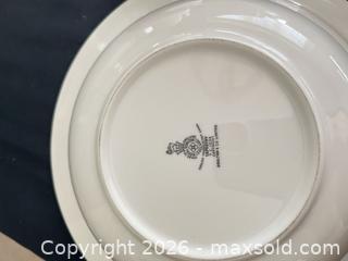 MaxSold Auction: Royal Doulton Fine Bone China Tea & Serving Set, Green Floral Square - Greater Sudbury (Ontario, Canada) PARTNER MANAGED Estate Sale Online Auction -  Pebble Hill Place