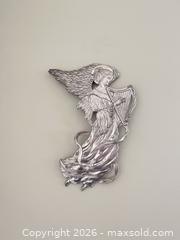 MaxSold Auction: Seagull Pewter Angel Figurine with Harp, Medium Pewter Finish - Greater Sudbury (Ontario, Canada) PARTNER MANAGED Estate Sale Online Auction -  Pebble Hill Place