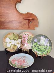 MaxSold Auction: Sunrise Fine Bone China Floral Decorative Plate 8–10 in / 4  - Greater Sudbury (Ontario, Canada) PARTNER MANAGED Estate Sale Online Auction -  Pebble Hill Place