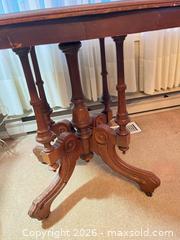 MaxSold Auction: Victorian Antique Oval Pedestal Dining/Parlor Table, Turned Column - Greater Sudbury (Ontario, Canada) PARTNER MANAGED Estate Sale Online Auction -  Pebble Hill Place