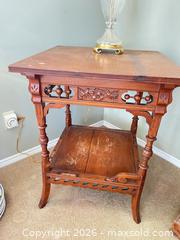 MaxSold Auction: Victorian Eastlake–Style Carved Oak Side/End Table - Greater Sudbury (Ontario, Canada) PARTNER MANAGED Estate Sale Online Auction -  Pebble Hill Place