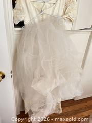 MaxSold Auction: Vintage Ivory & Cream A-line Wedding Dress with Puff Sleeves and Bow - Greater Sudbury (Ontario, Canada) PARTNER MANAGED Estate Sale Online Auction -  Pebble Hill Place