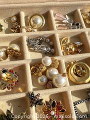MaxSold Auction: Lot of Brooches & Cufflinks with Cases  - Livermore (California, USA) SELLER MANAGED Estate Sale Online Auction - Hansen Road