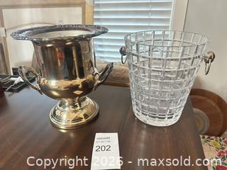 MaxSold Auction: Lot of Fine Luxury Ice Buckets - Livermore (California, USA) SELLER MANAGED Estate Sale Online Auction - Hansen Road