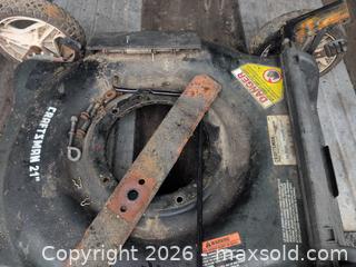 MaxSold Auction: Lawn mower parts.  - Whitby (Ontario, Canada) SELLER MANAGED Commercial Liquidation Online Auction -  Thickson Road