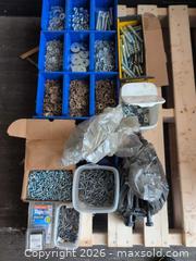 MaxSold Auction: Mixed Hardware Lot - Whitby (Ontario, Canada) SELLER MANAGED Commercial Liquidation Online Auction -  Thickson Road