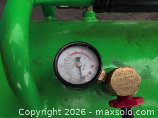 MaxSold Auction: Used Heavy Duty Bead Sealer - Whitby (Ontario, Canada) SELLER MANAGED Commercial Liquidation Online Auction -  Thickson Road