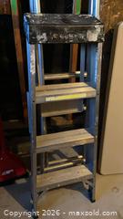 MaxSold Auction: Aluminum Ladders - Kingston (Ontario, Canada) PARTNER MANAGED Downsizing Online Auction - Buckingham Court