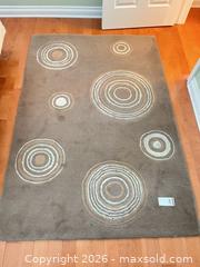 MaxSold Auction: Area Rug  - Kingston (Ontario, Canada) PARTNER MANAGED Downsizing Online Auction - Buckingham Court