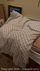 MaxSold Auction: Bed Linens  - Kingston (Ontario, Canada) PARTNER MANAGED Downsizing Online Auction - Buckingham Court