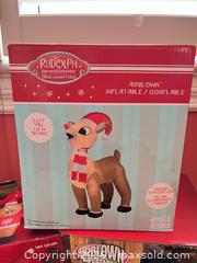 MaxSold Auction: Christmas Outdoor Blow-up Decorations  - Kingston (Ontario, Canada) PARTNER MANAGED Downsizing Online Auction - Buckingham Court