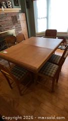 MaxSold Auction: Dining Table and Chairs  - Kingston (Ontario, Canada) PARTNER MANAGED Downsizing Online Auction - Buckingham Court